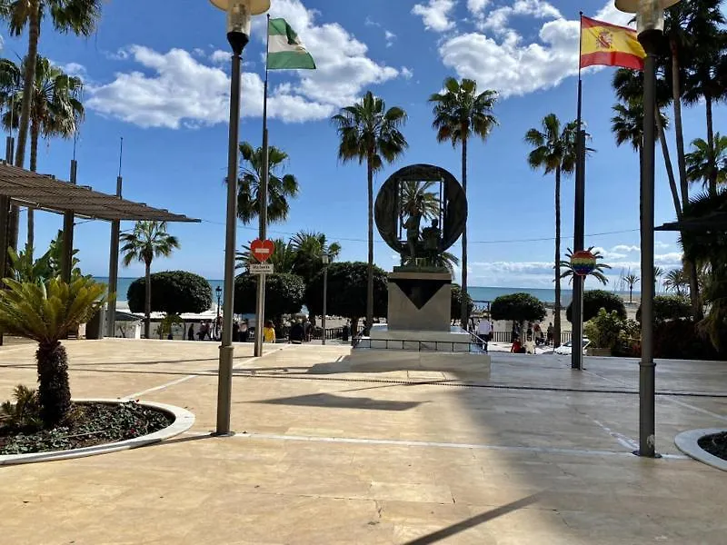 Luxe Discret Avenida Del Mar Apartment Marbella Spain