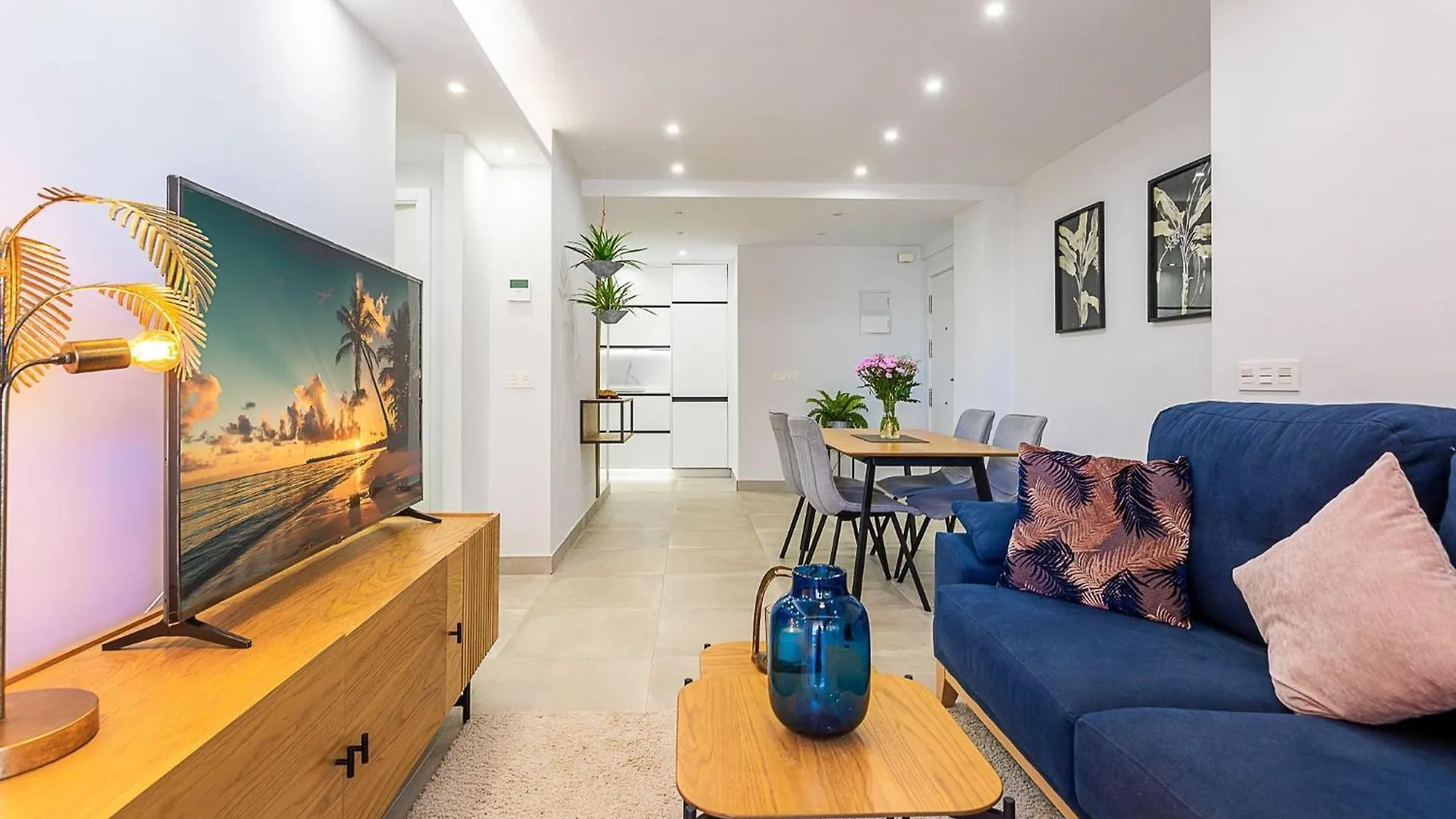 Luxe Discret Avenida Del Mar Apartment Marbella