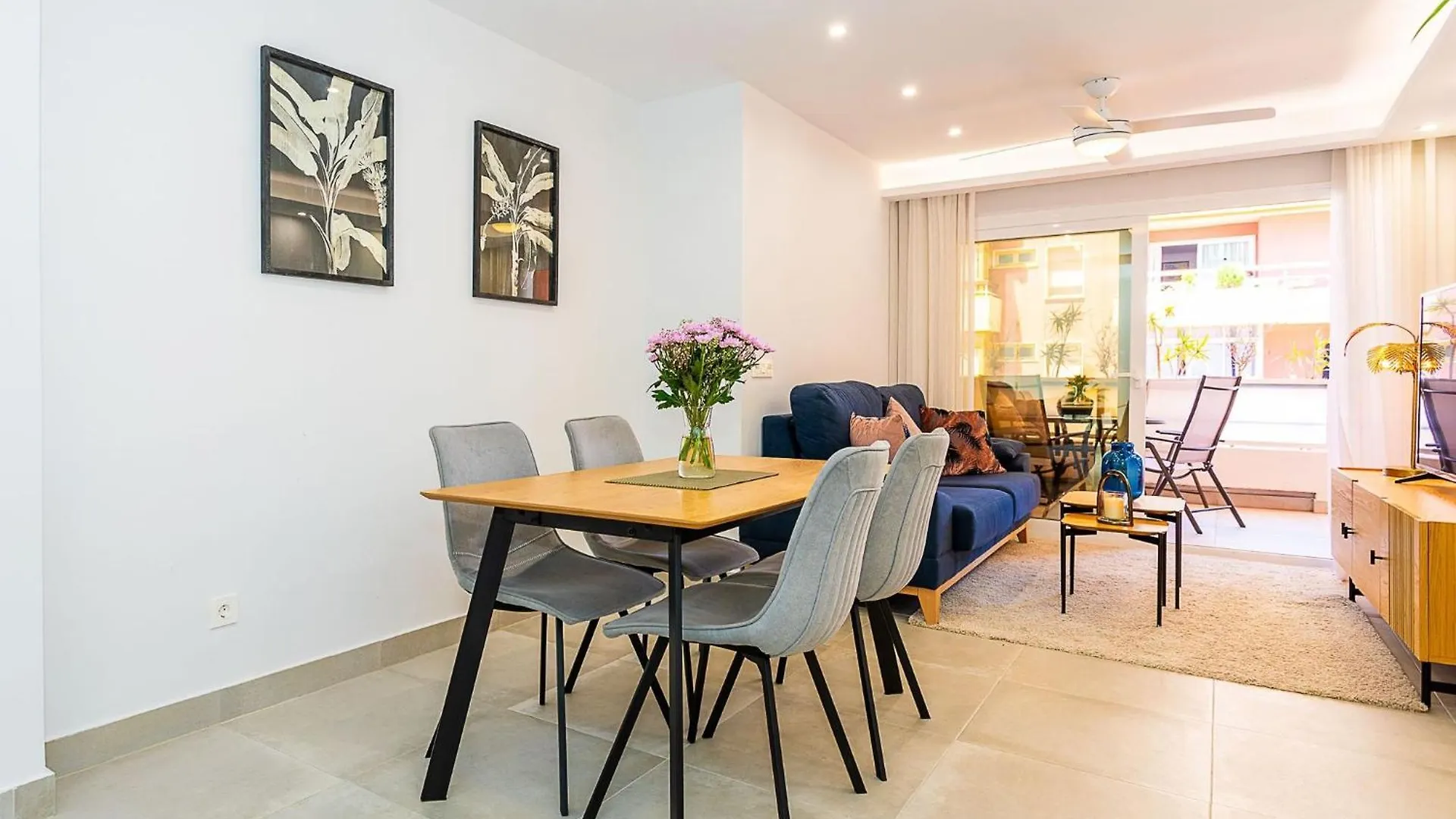 Luxe Discret Avenida Del Mar Apartment Marbella